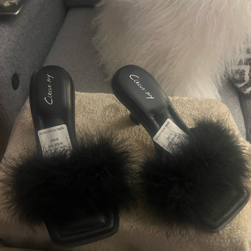 Strom Black Feathered Mules